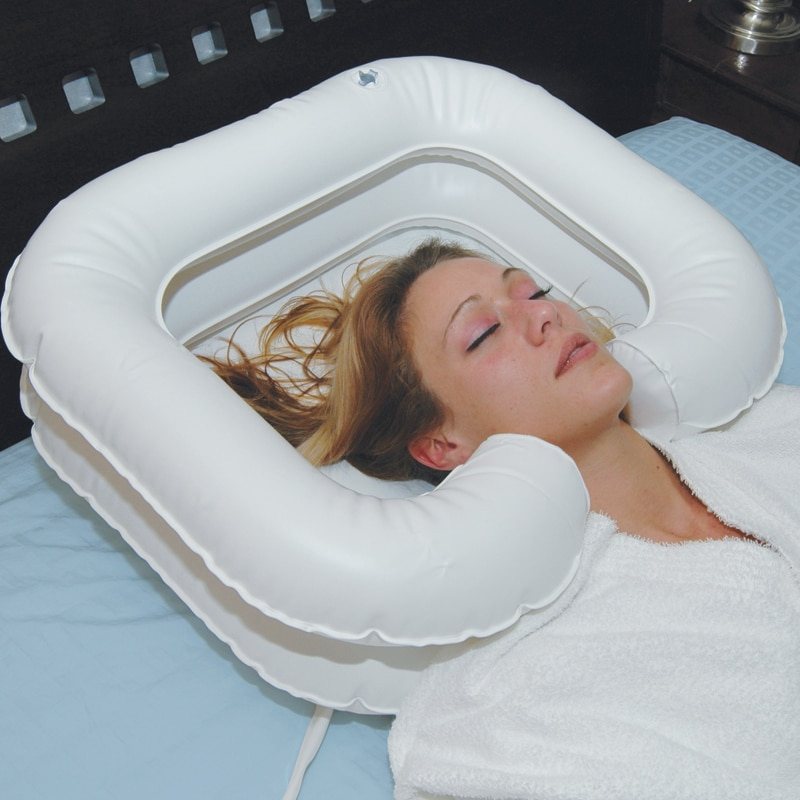 Rincette gonflable Practika pour lavage des cheveux au lit